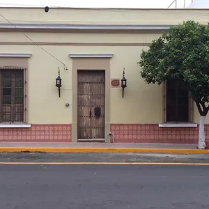 https://maria-bonita.guadalajarahotels.info
